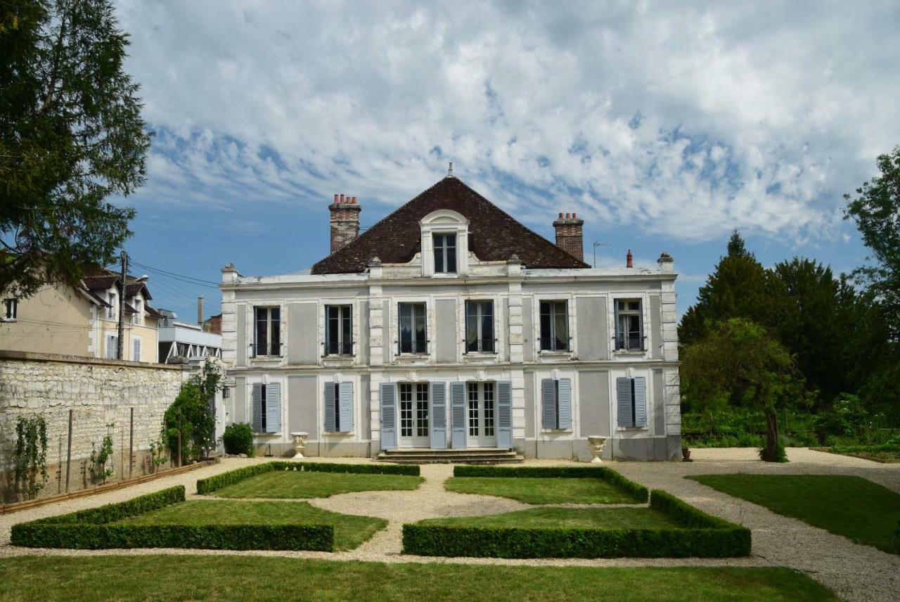 Hotel Particulier La Gobine Joigny Extérieur photo